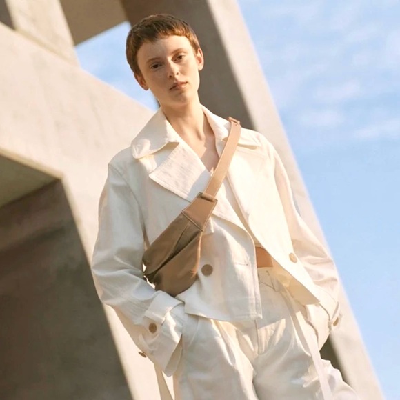 Vince Linen Blend Cropped Belted Jacket – Size XS – $495 Retail - Picture 4 of 12